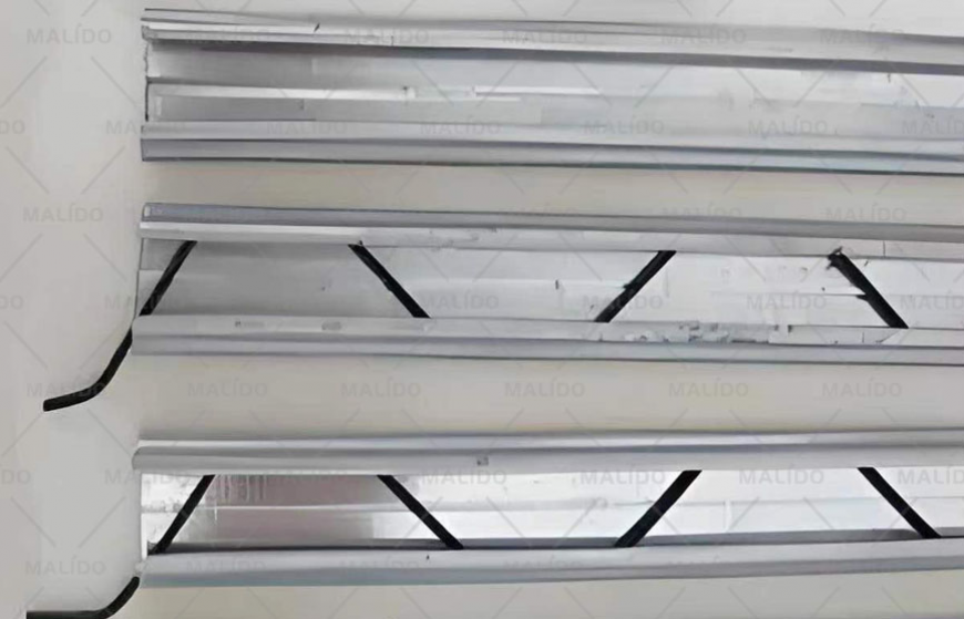 Greenhouse card slot & spring